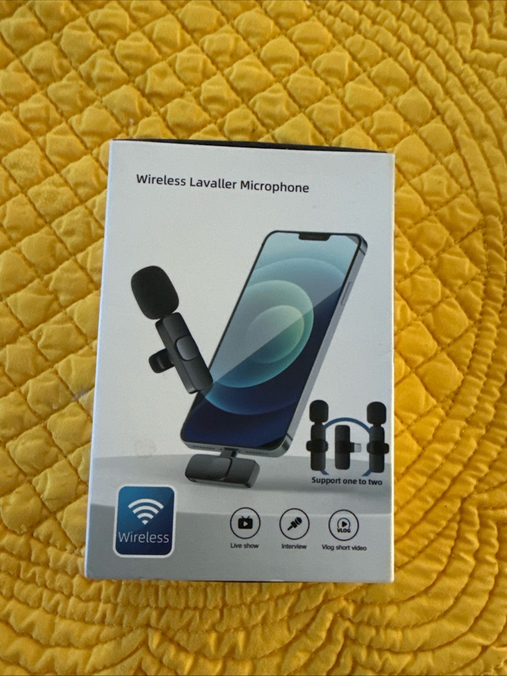 Wireless Lavalier Microphone Clip-On for Smartphone - Black